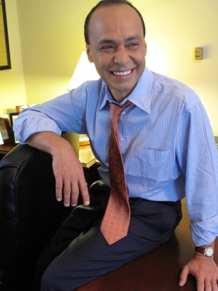 20131009-luis-x600-1381352406